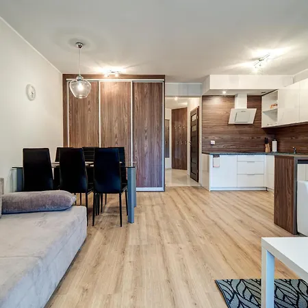 Apartamenty Zdrojowa-3